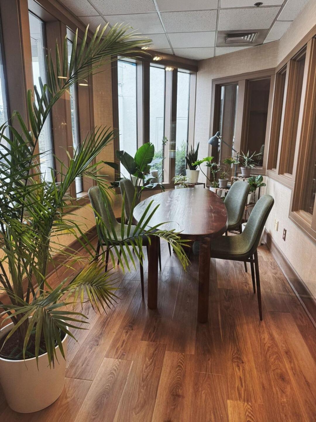 לינווד Hotel International מראה חיצוני תמונה